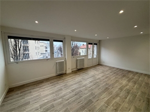 appartement à la vente -   42100  SAINT-ETIENNE, surface 65 m2 vente appartement - APR729237